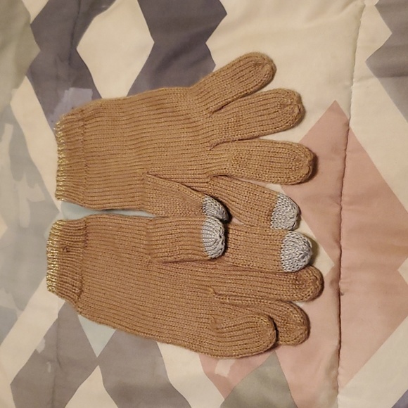 NWOT Michael Kors Tan Gloves - Picture 4 of 5